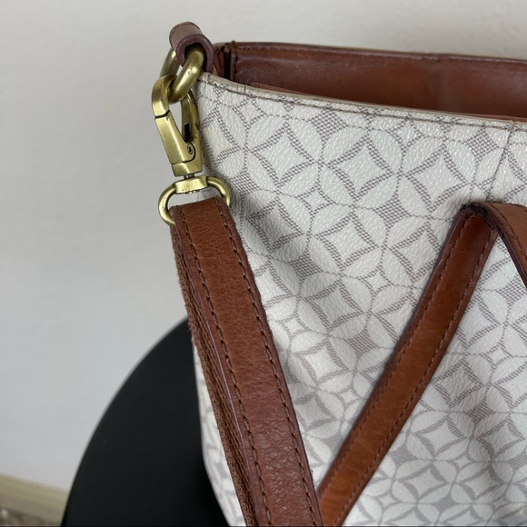 Fossil Cream Patterned Small Tote Crossbody Bag - Picture 5 of 11
